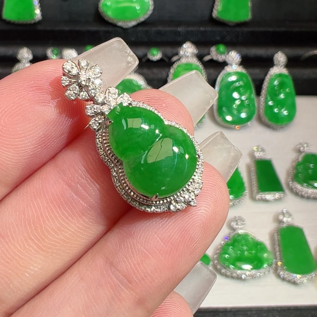 翡翠18K金镶嵌吊坠(不含链)