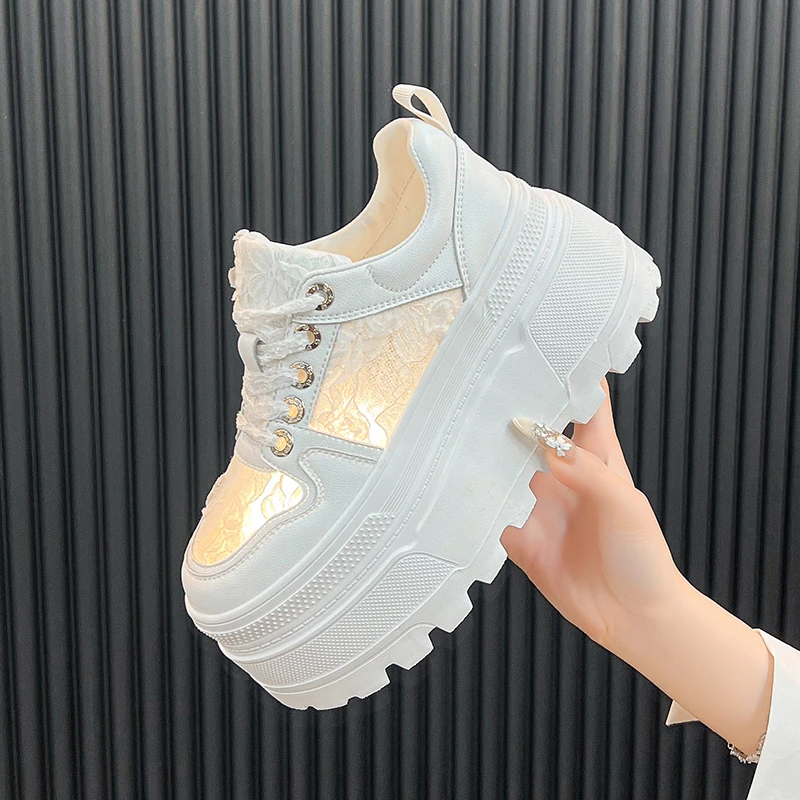 8厘米蕾丝网面夏款厚底增高小白女2025新款松糕网红款小白鞋