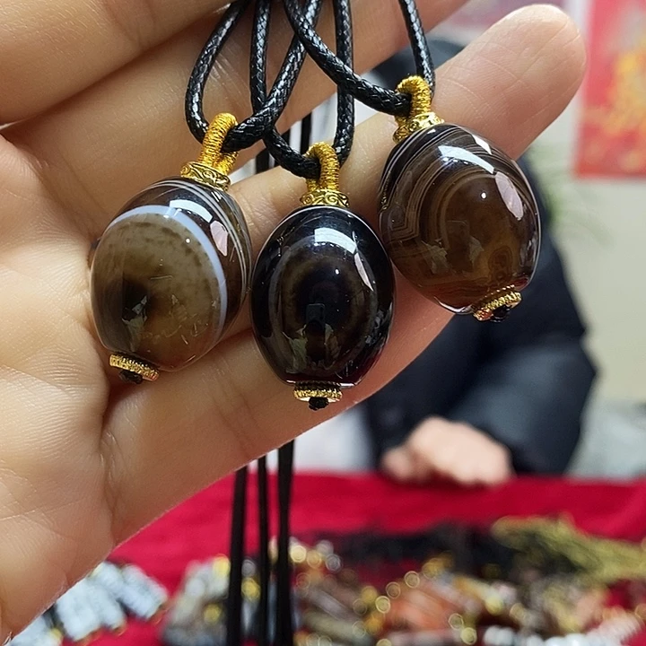 玛瑙/玉髓未镶嵌颈饰9多样性发其一