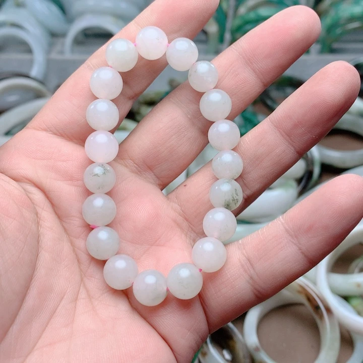 独山玉未镶嵌手镯