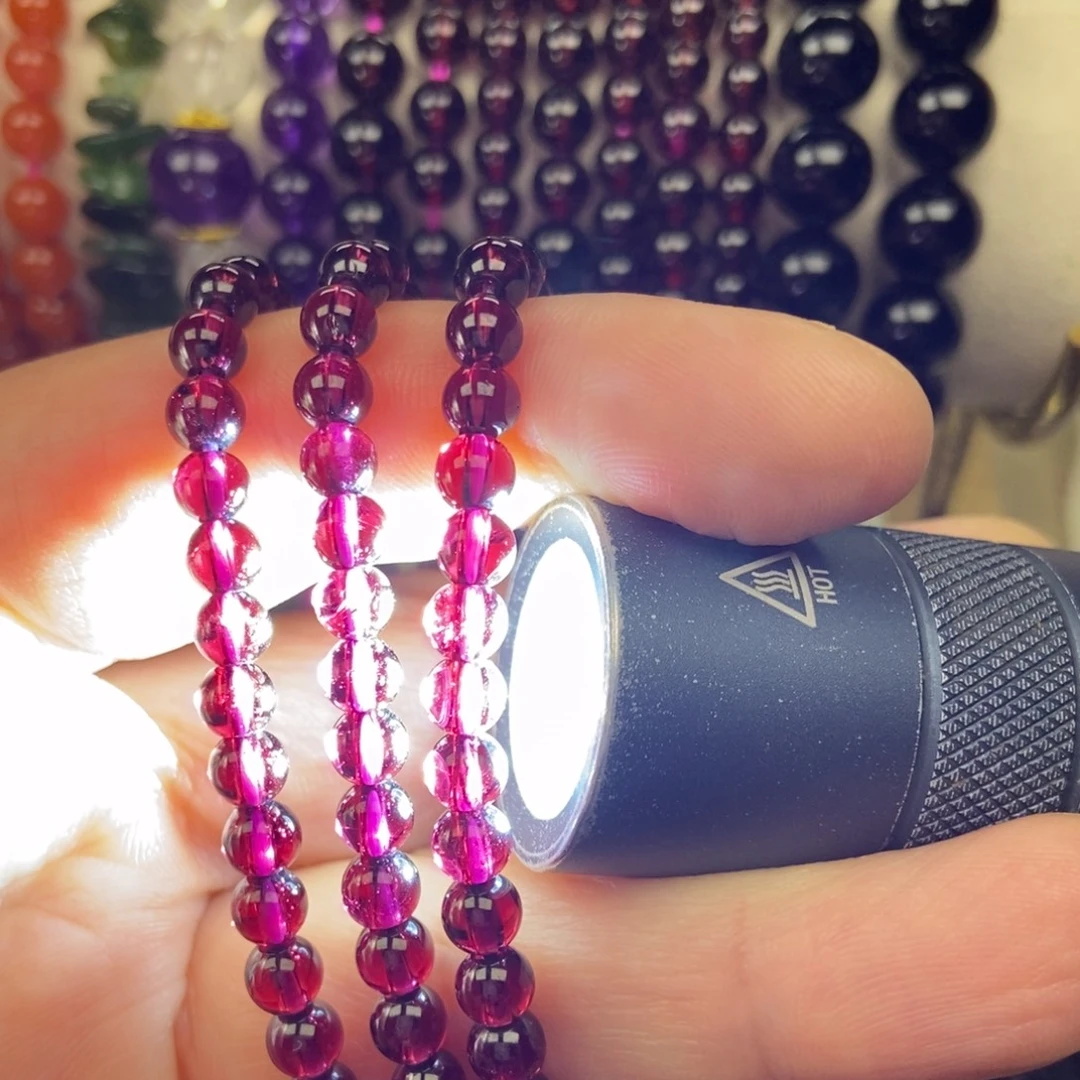 手链未镶嵌石榴石