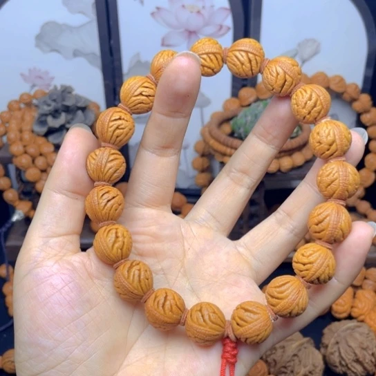 无***语吊坠桃核龙纹桃核手串
