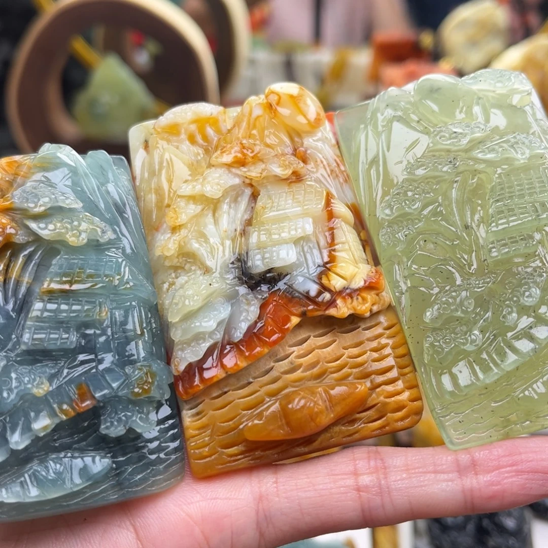Z***店岫玉未镶嵌挂件挂件