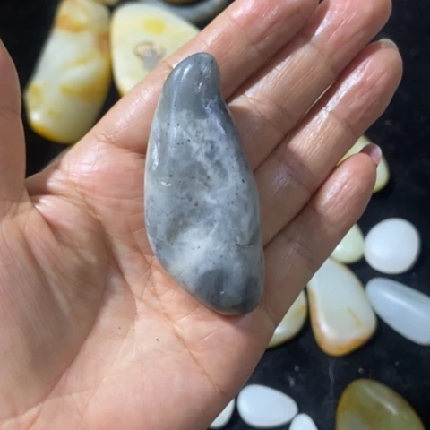 未镶嵌和田玉（糖玉）车挂