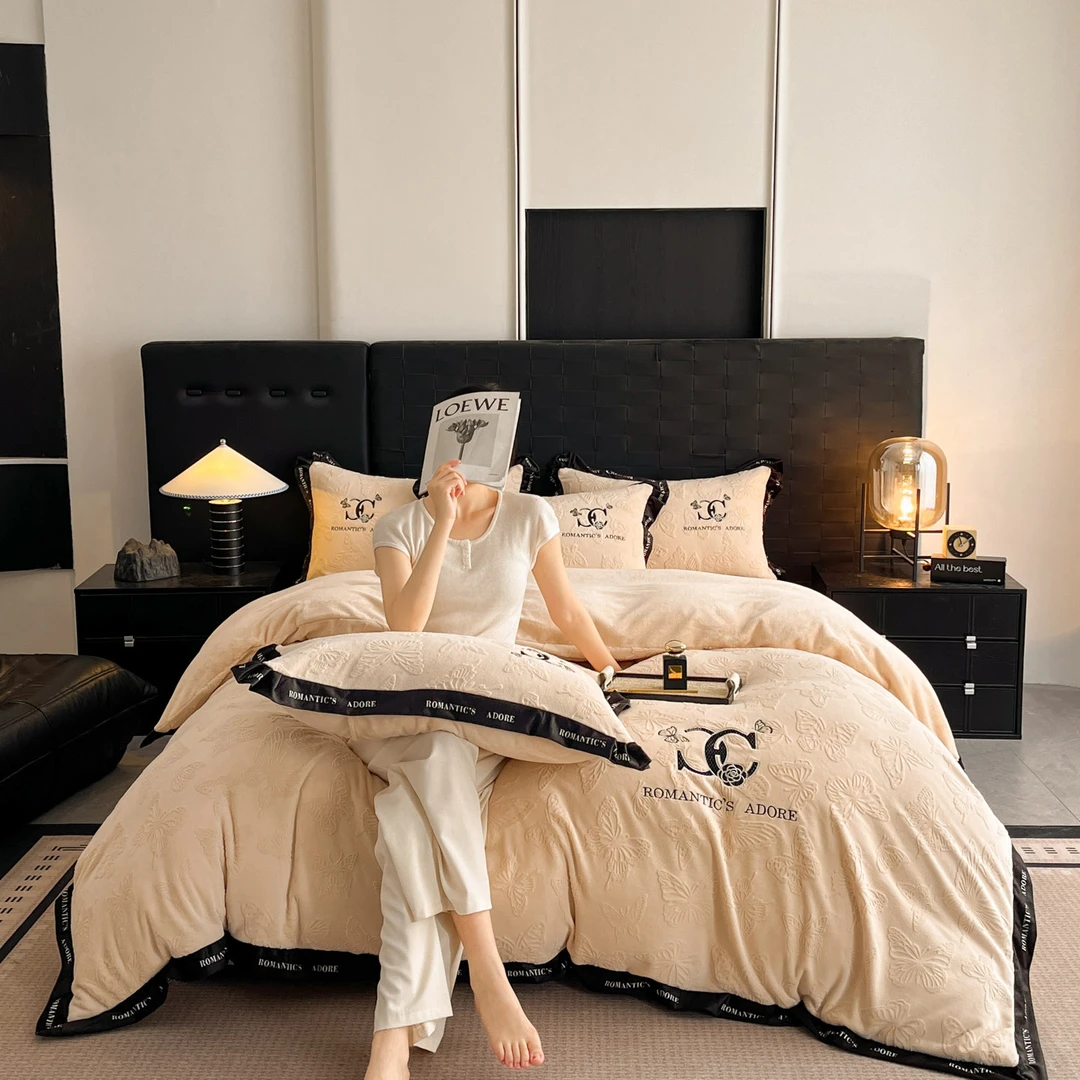 A类母婴级四件套牛奶绒床单床笠冬季加绒加厚轻奢床上用品三件套