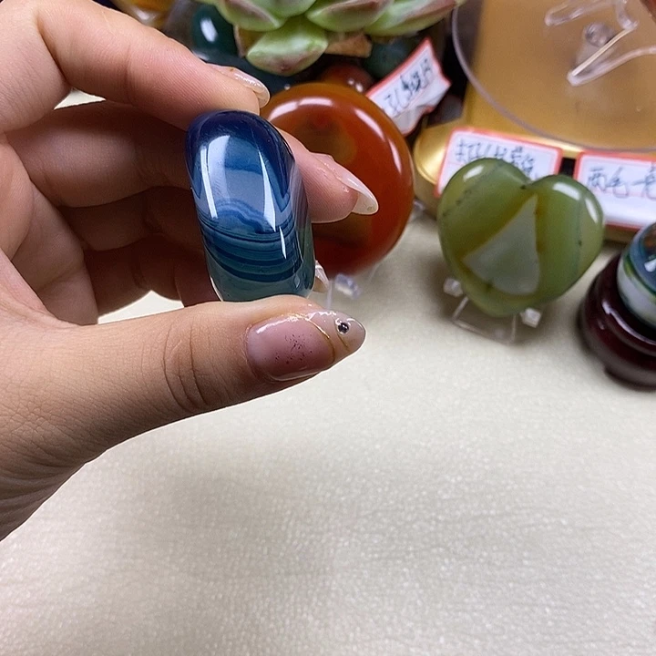 未镶嵌玛瑙/玉髓珠宝奇石