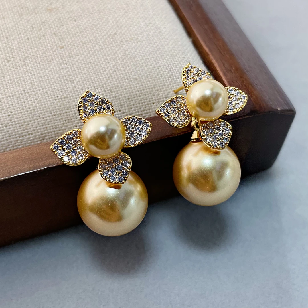 铜合金仿珍珠耳饰 8-14mm四叶花双珠风在吹耳坠耳环 ES152