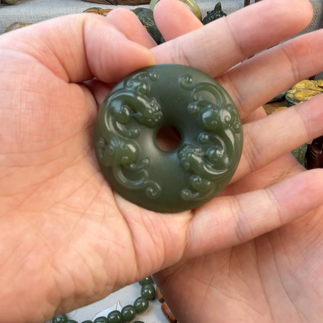 岫岩老玉（透闪石质玉）把件未镶嵌6*呀