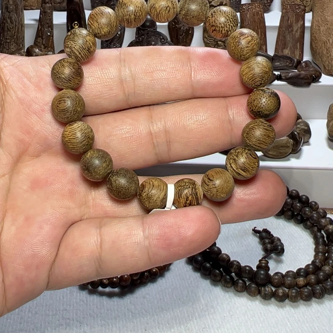 沉香碎屑沉香达拉干1.0