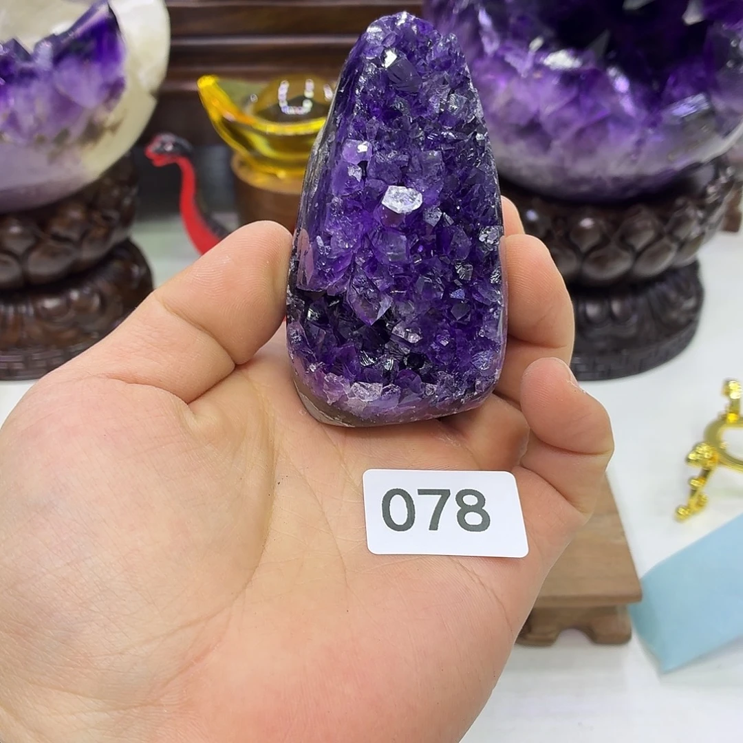 水晶未镶嵌大型摆件（非配饰）