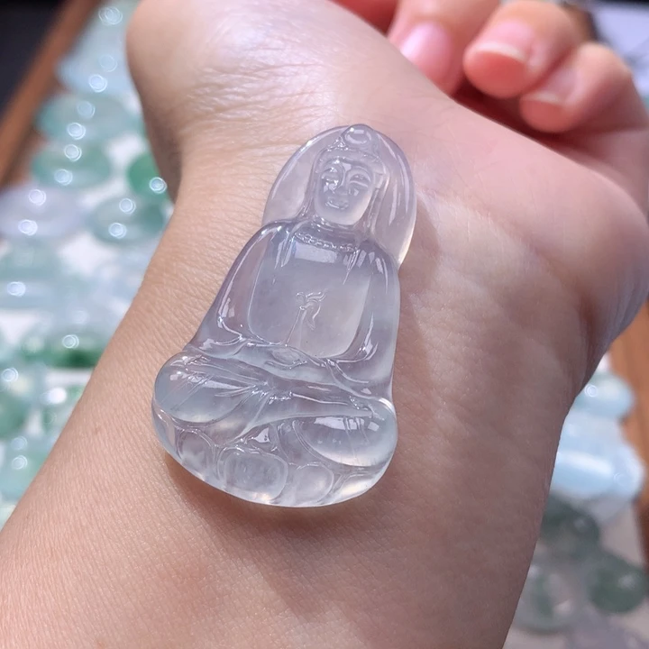 颈饰未镶嵌翡翠高冰素衣观音