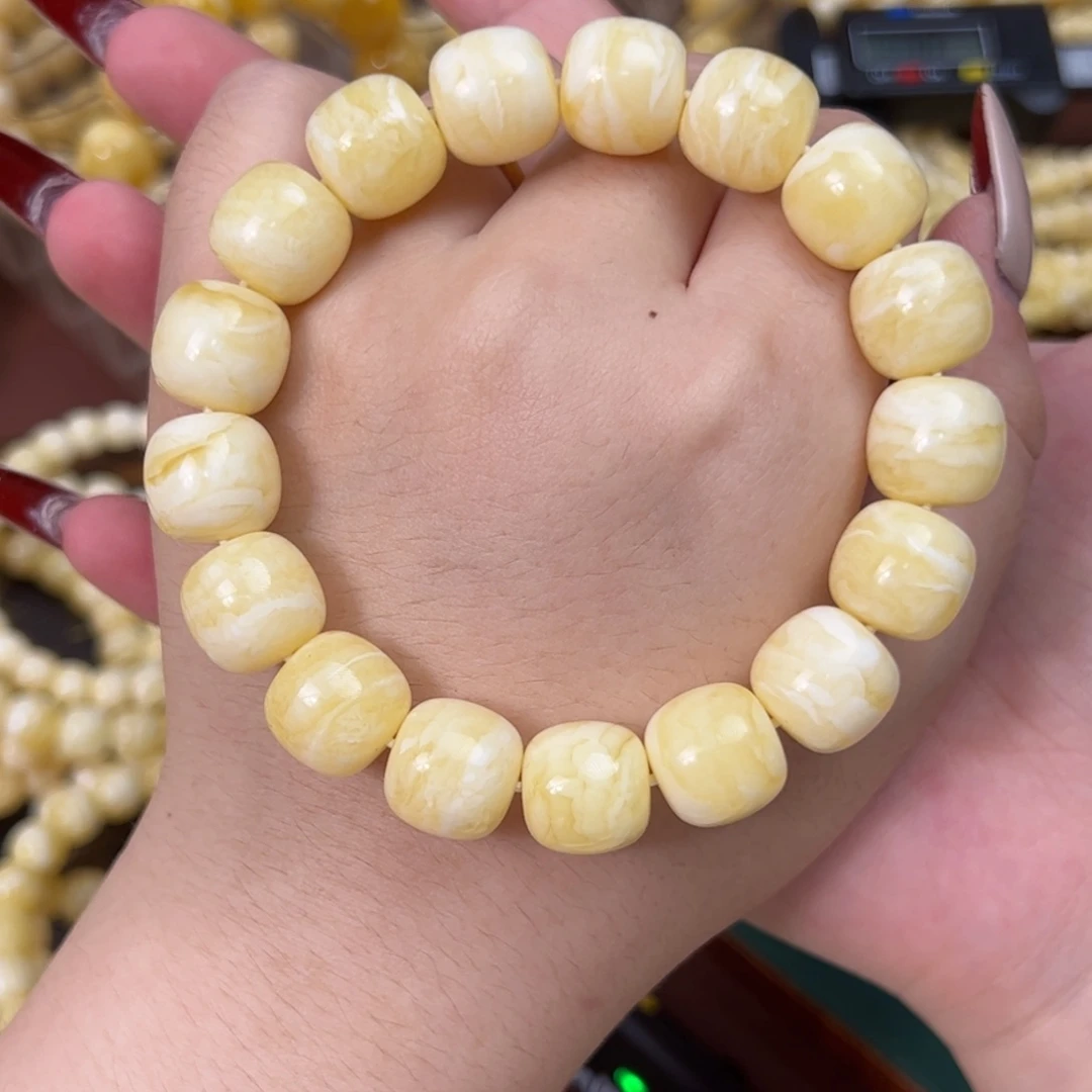 琥珀未镶嵌手串瓷白浓蜡细虎皮13