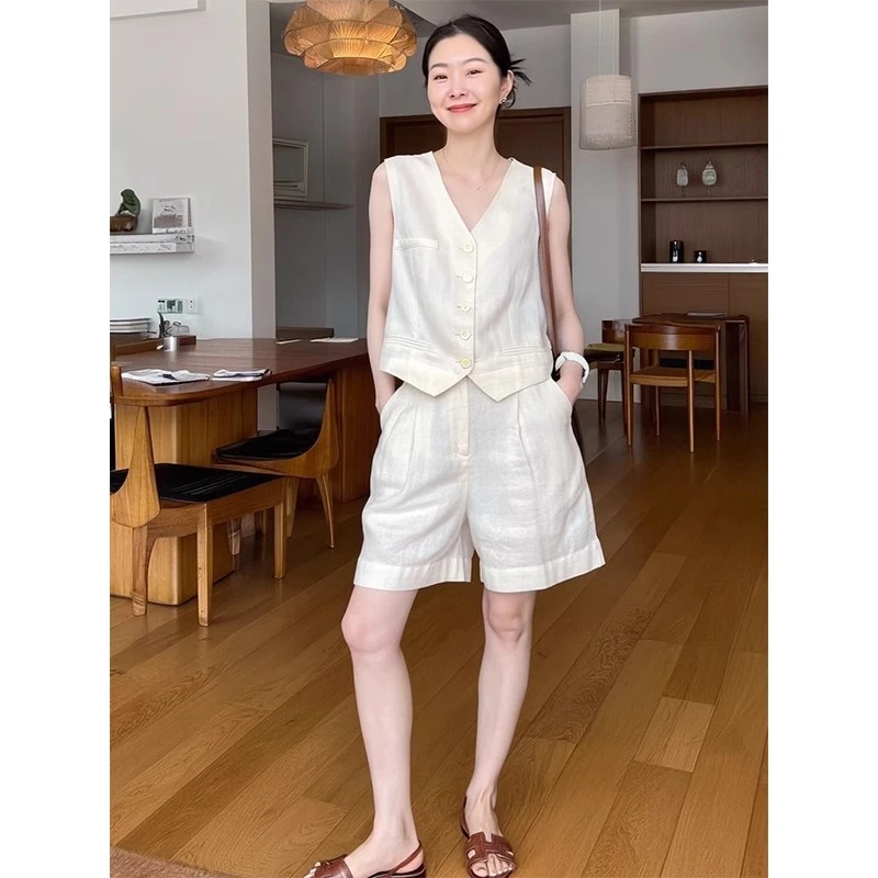 气质高级感显瘦时尚老钱风亚麻马甲套装女夏季宽松洋气短裤两件套