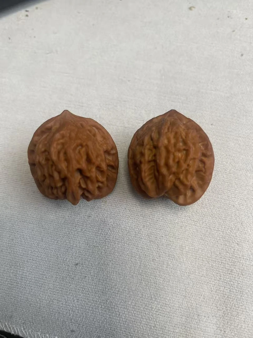 一对核桃，大尺寸 核桃