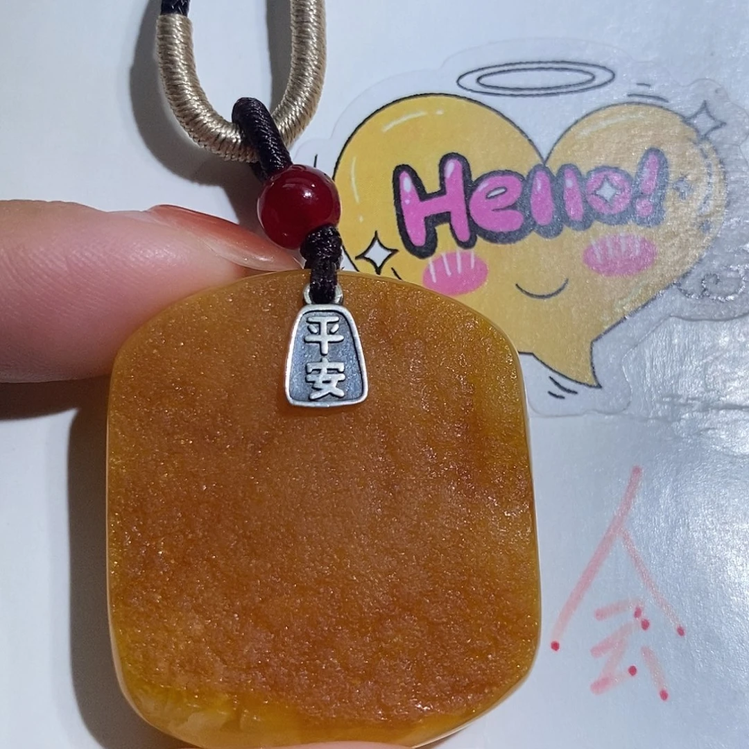定制琥珀未镶嵌琥珀。