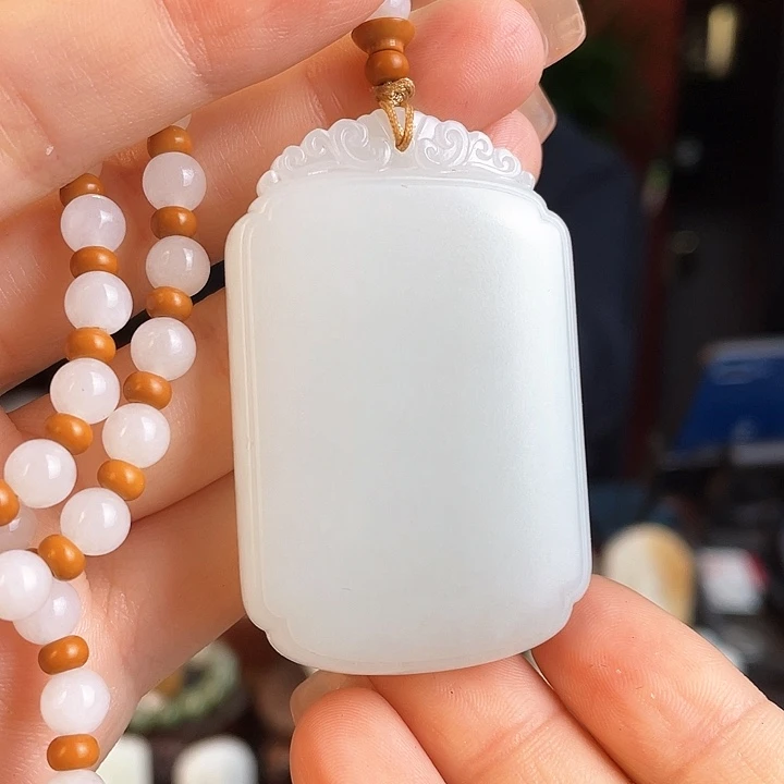 和田玉未镶嵌颈饰定制发货