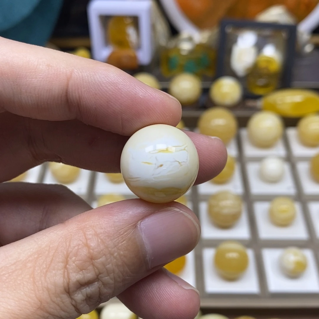 【闪购商品】琥珀未镶嵌珠宝奇石19.3圆珠