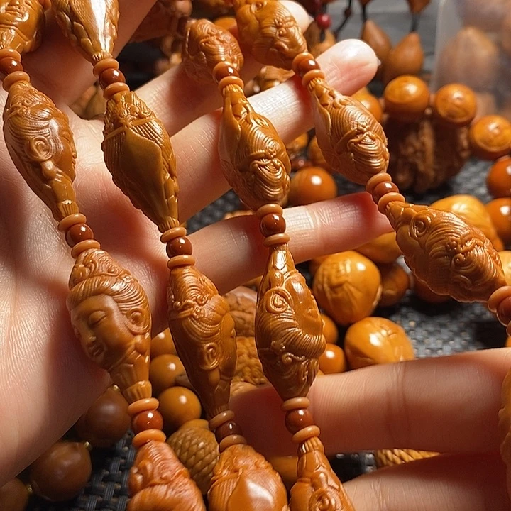 吊坠橄榄核柳叶观音