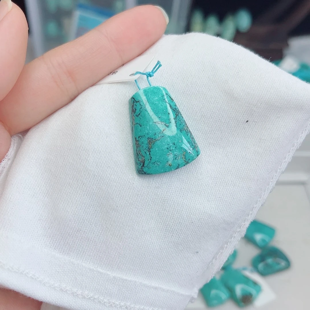 绿松石未镶嵌绿松石