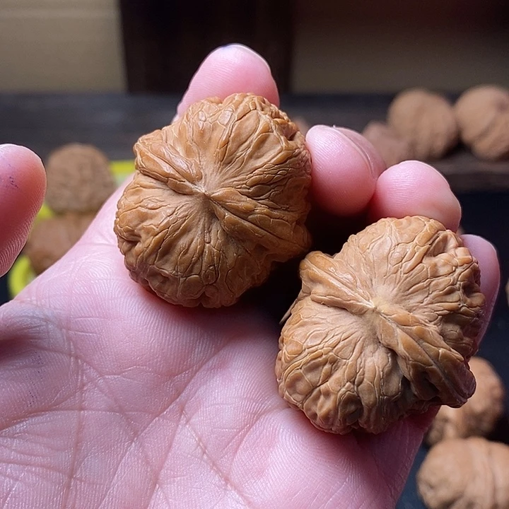 留***、大叶紫檀（黑酸枝木类）福利对有黄尖