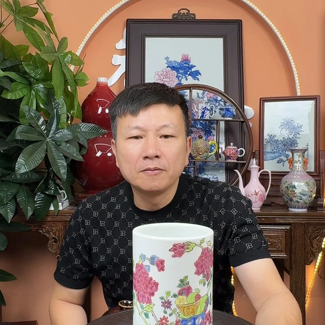 其他景德镇陶瓷手工笔筒