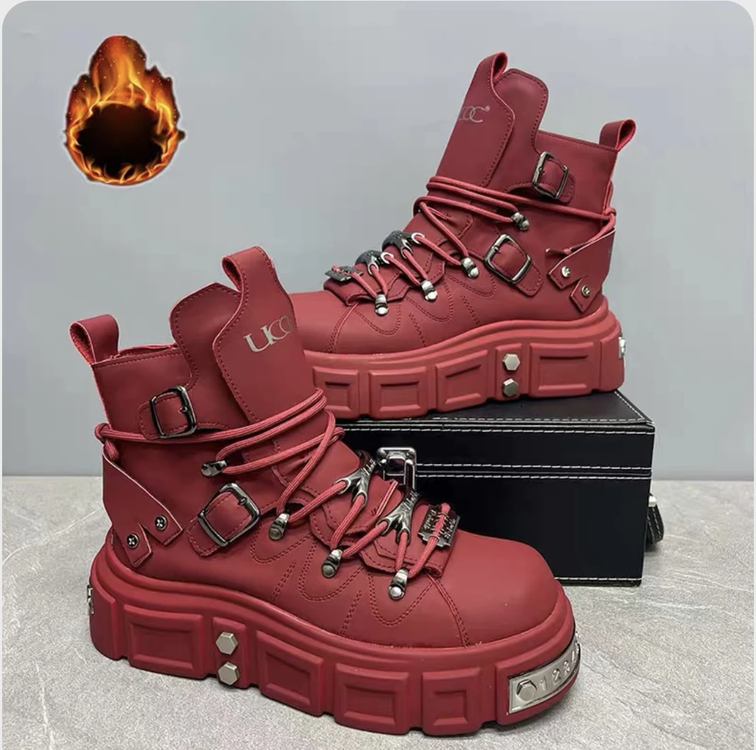 高帮厚底马丁靴加绒保暖冬季中筒短靴网红柳钉朋克靴子潮流英伦靴