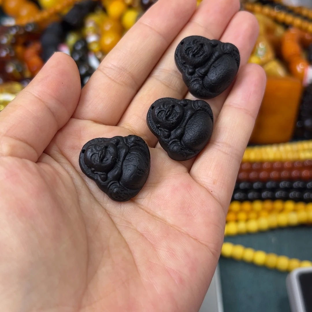 未镶嵌琥珀珠宝奇石923