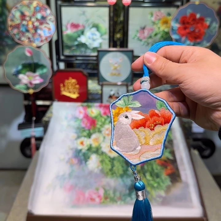 刺绣刺绣工艺精湛