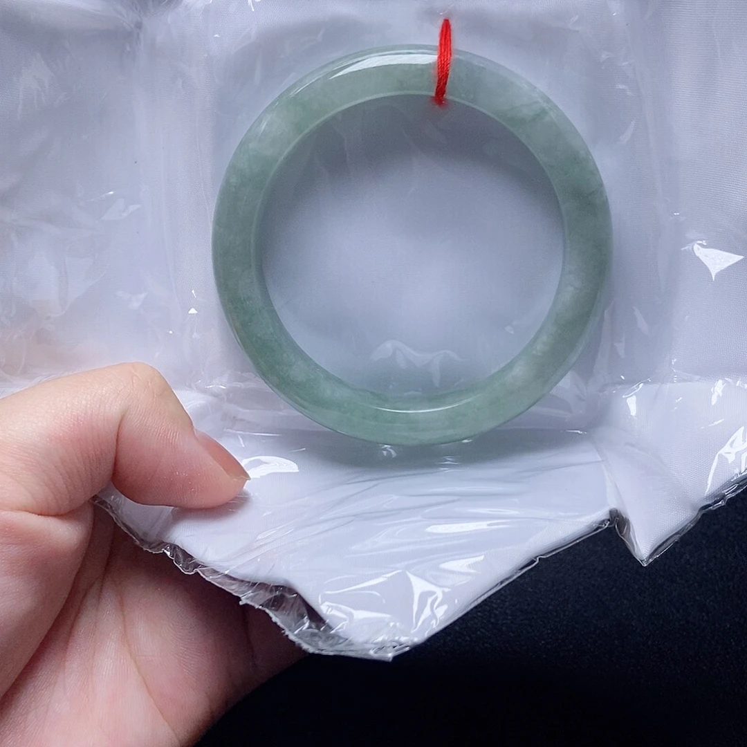 翡翠未镶嵌手镯57圈6