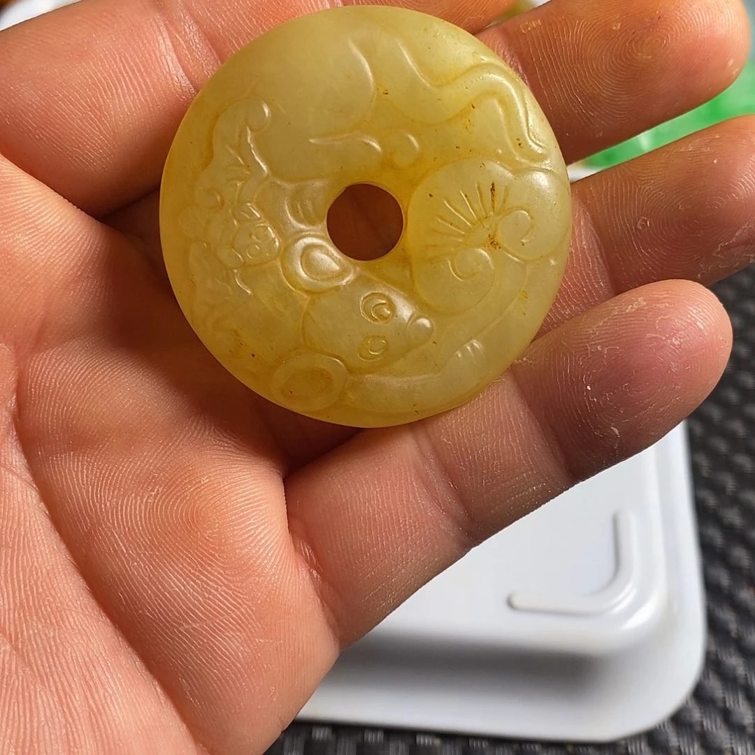 岫玉未镶嵌珠宝奇石