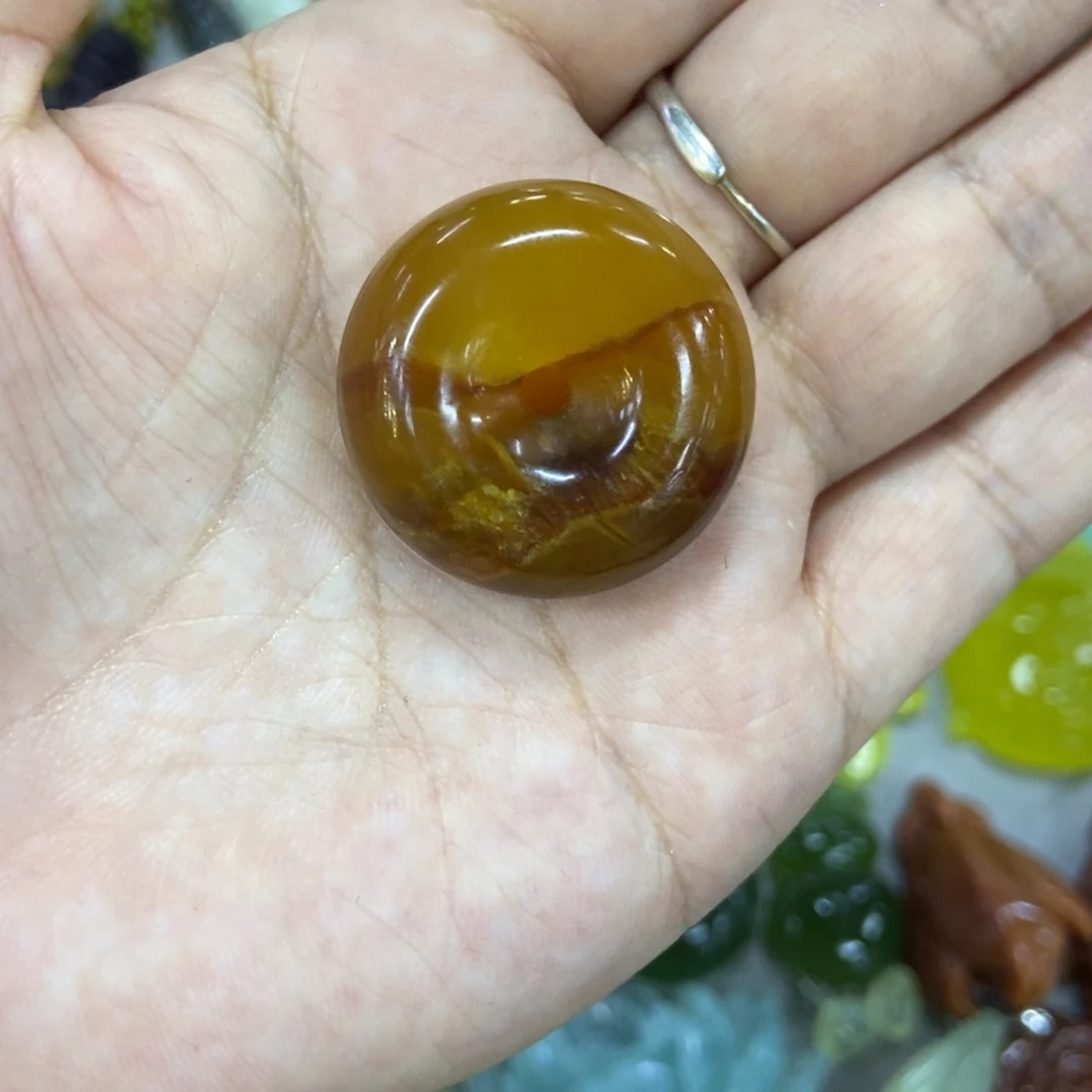 未镶嵌蛇纹石玉挂件