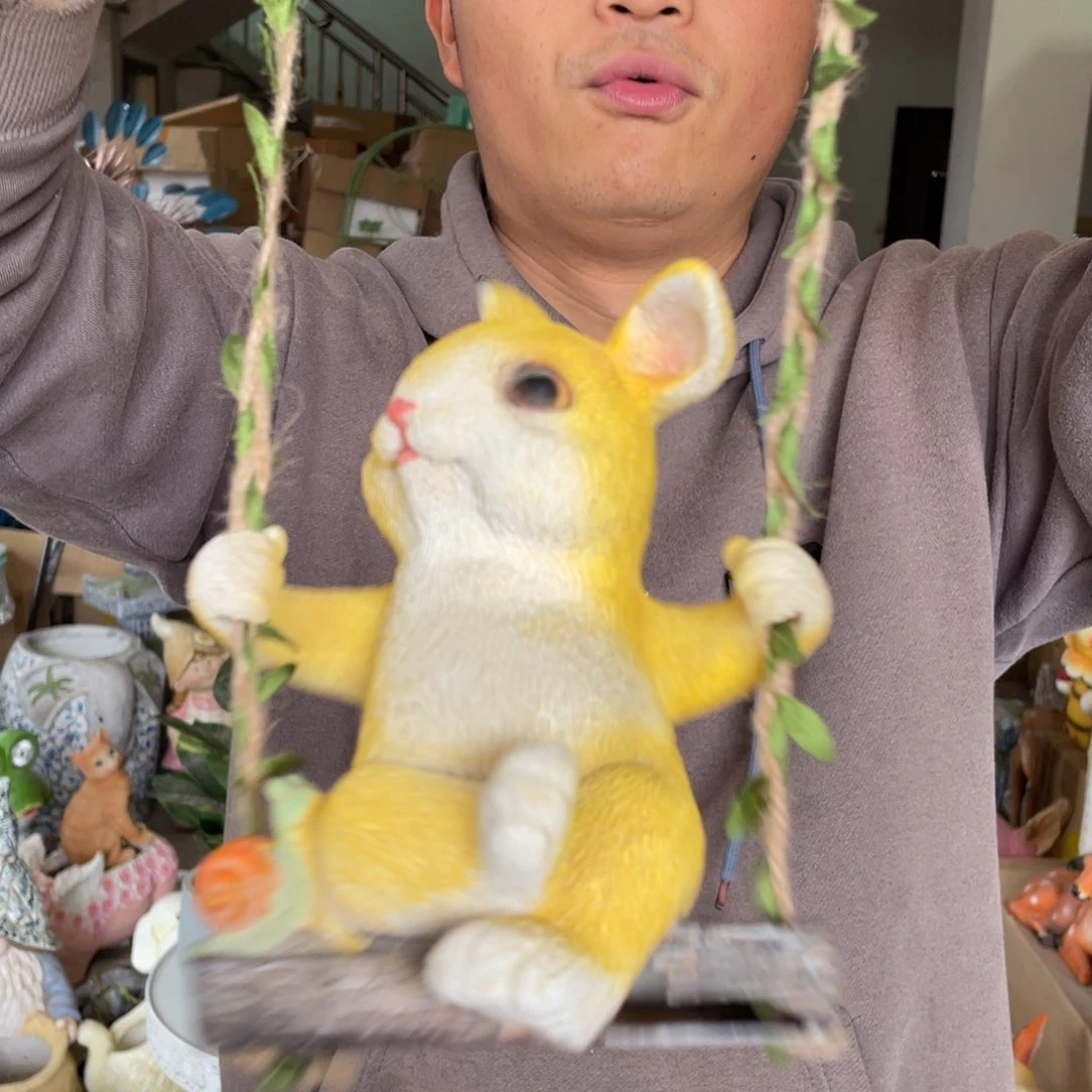 【闪购商品】陶瓷摆件秋千兔子摆件