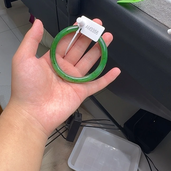 和田玉（碧玉）手镯未镶嵌