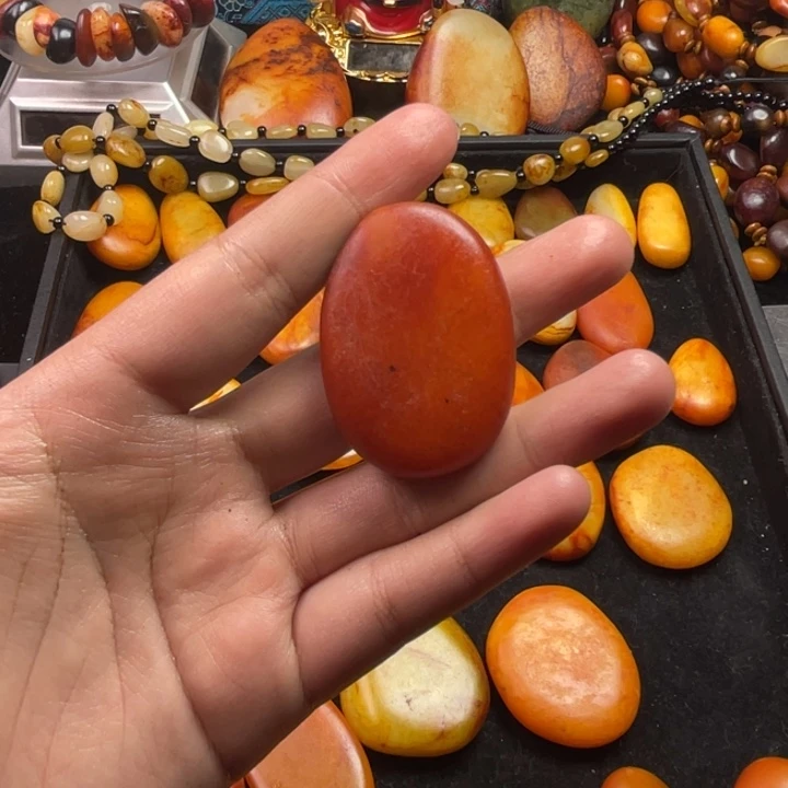 爱***难和田玉未镶嵌颈饰