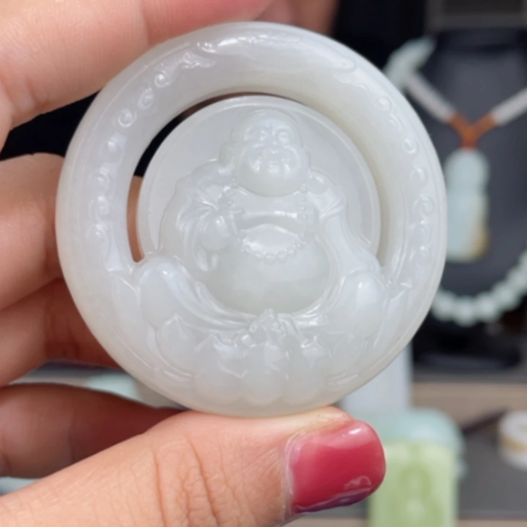 【闪购商品】颈饰未镶嵌和田玉