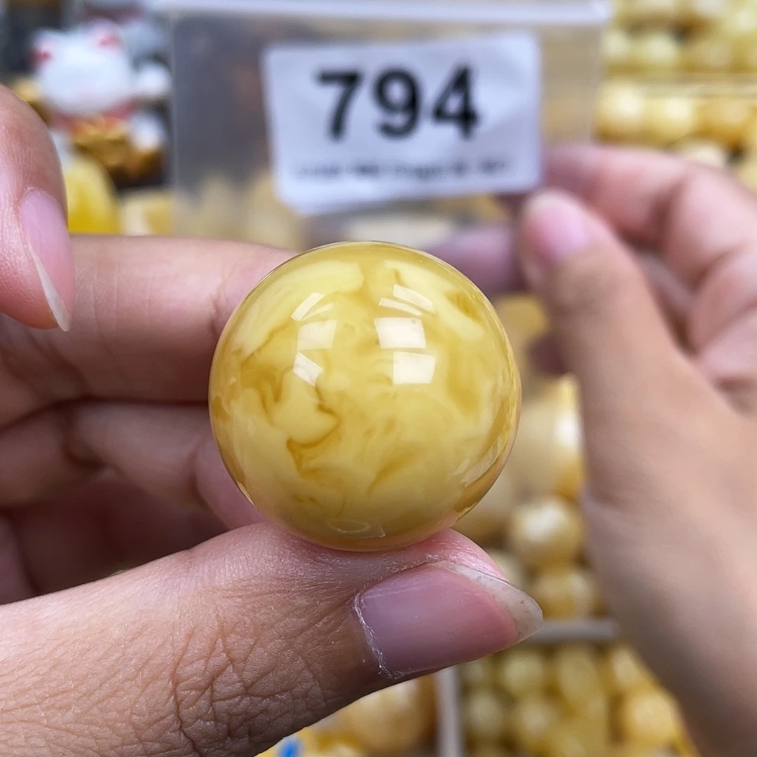 琥珀未镶嵌珠宝奇石24.8