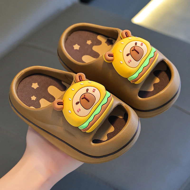 卡皮巴拉夏季儿童凉拖鞋防滑踩屎感男童中大童室内洗澡小孩沙滩拖