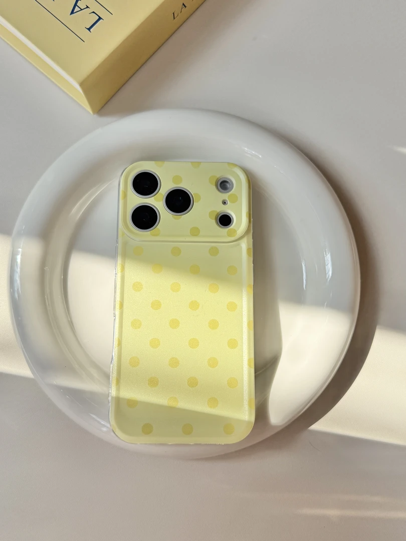 明黄色多巴胺波点适用多型号手机的防摔软质手机壳