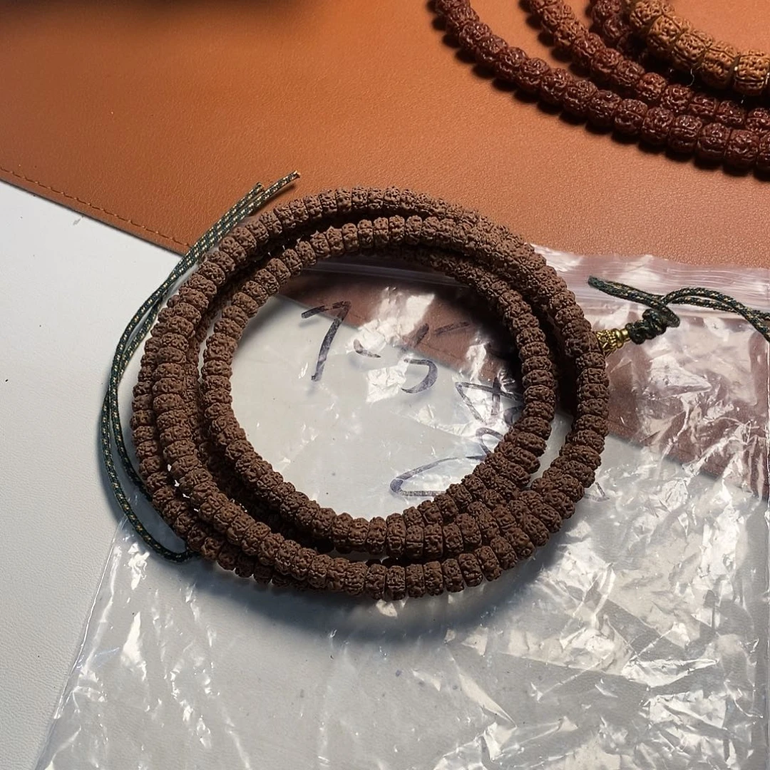 手串金刚菩提7.5平细药片108
