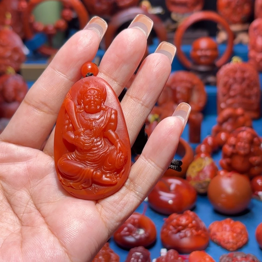 未镶嵌雕刻南红玛瑙我****夜