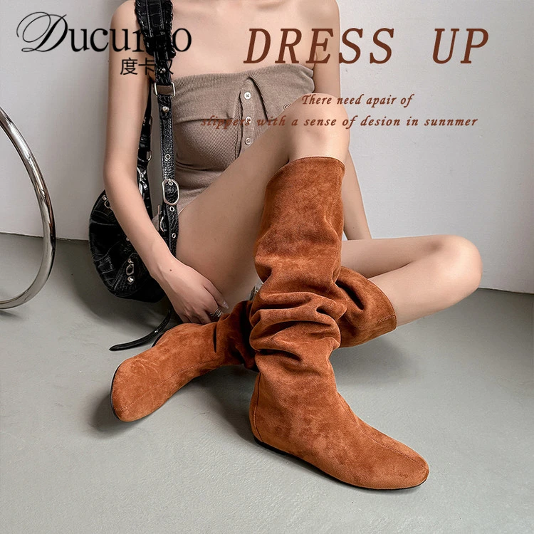 DUCURNO绒面瘦瘦靴时髦堆堆靴女2025新款圆头平底过膝长靴西部靴