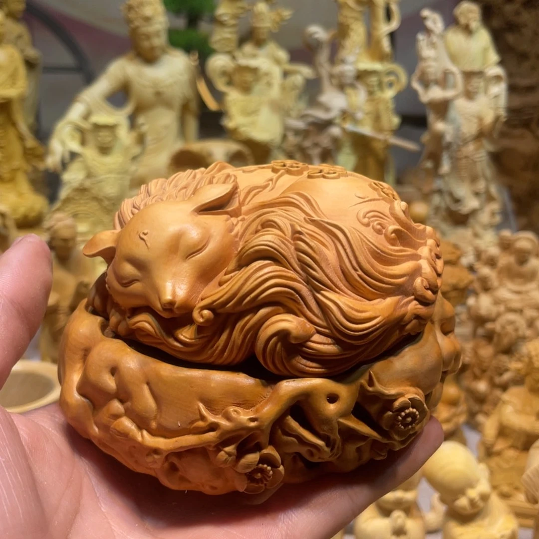 黄杨木黄杨木九尾狐香炉