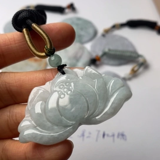 翡翠未镶嵌挂件翡翠