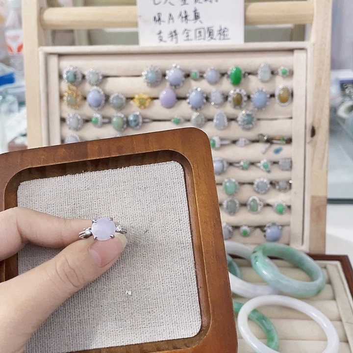 翡翠未镶嵌颈饰天然翡翠Ａ货