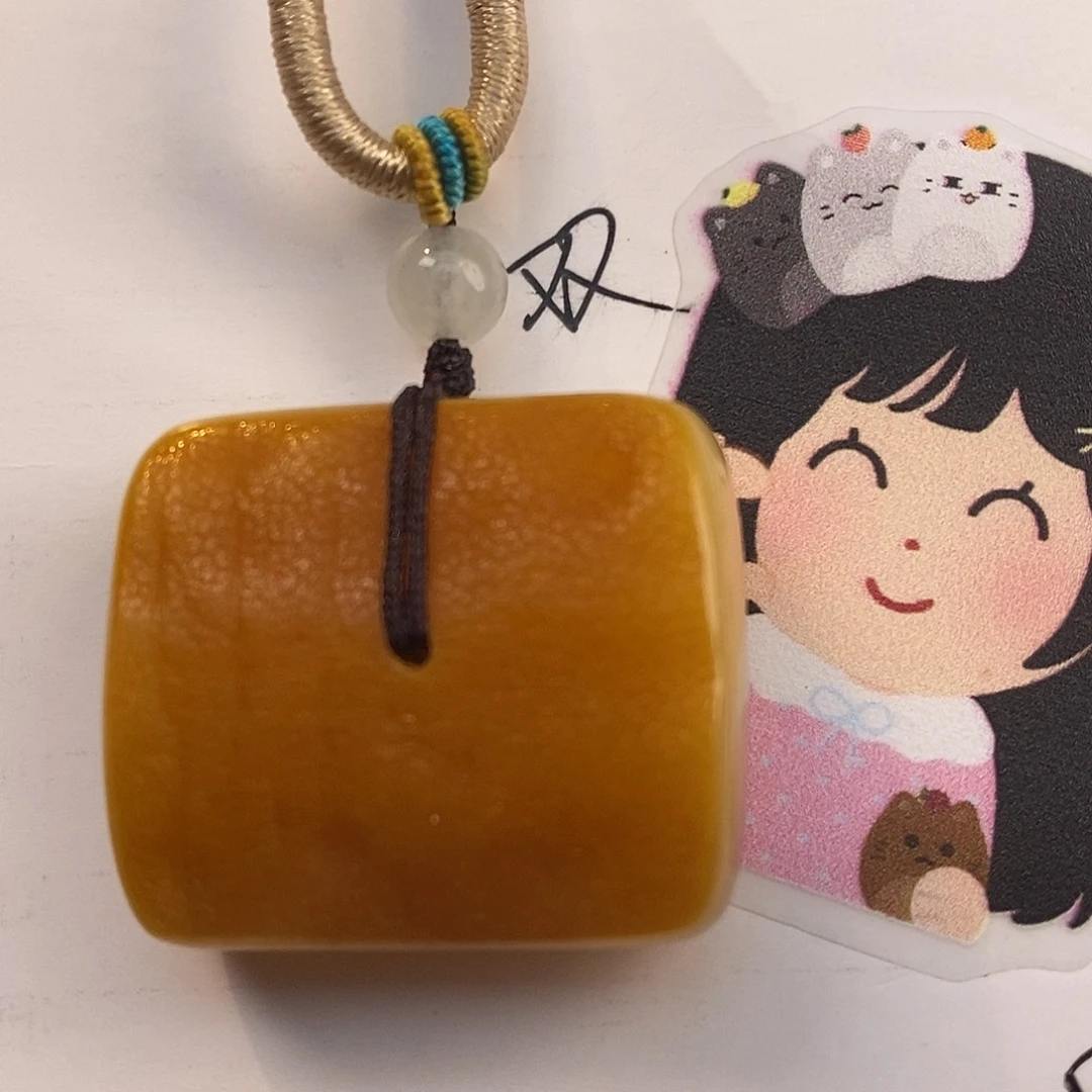 定制琥珀未镶嵌琥珀蜜蜡