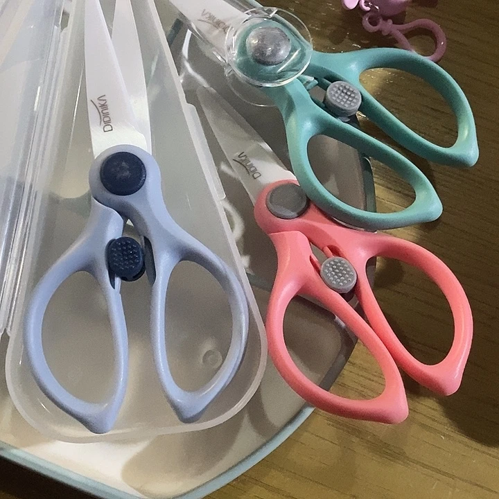 陶瓷剪刀自己备注颜色送收纳盒