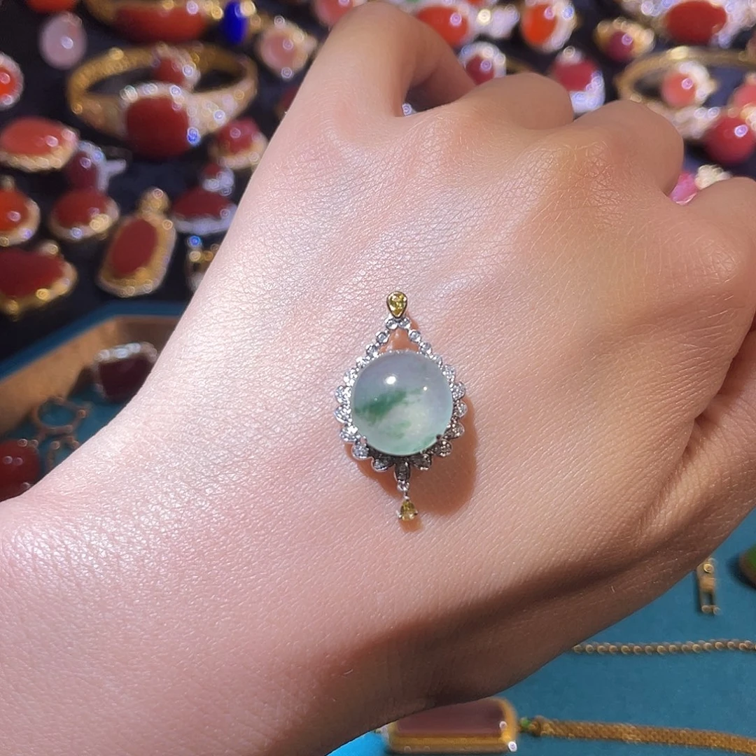 翡翠18K金镶嵌吊坠(不含链)