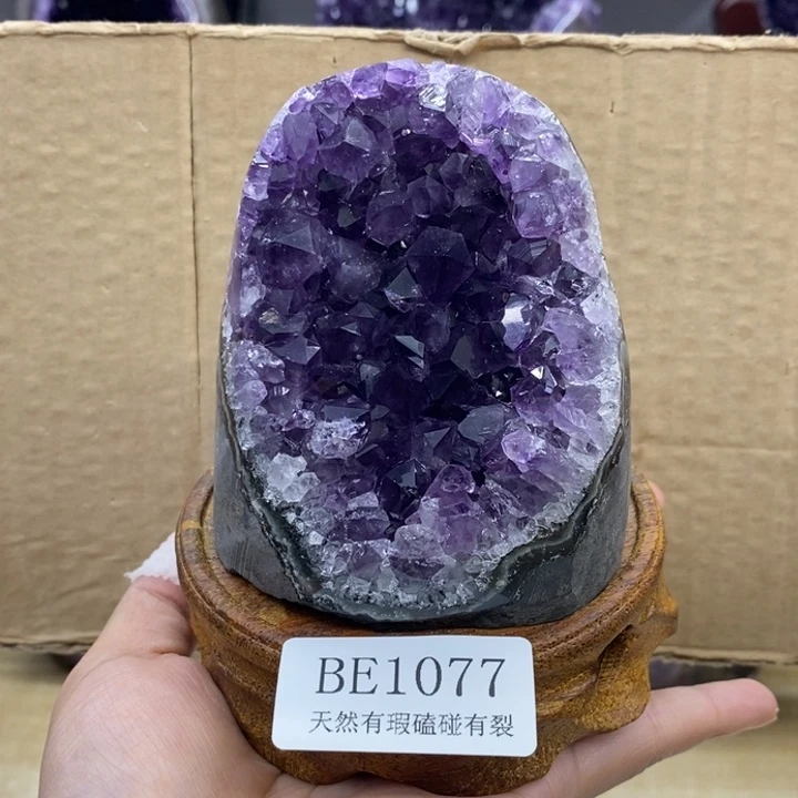 水晶大型摆件（非配饰）未镶嵌