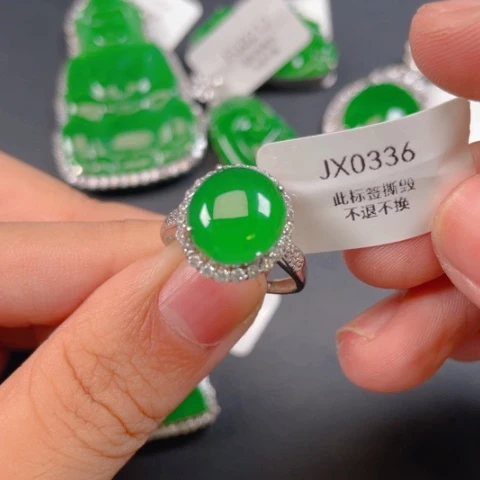 【闪购商品】颈饰银S925镶嵌翡翠翡翠