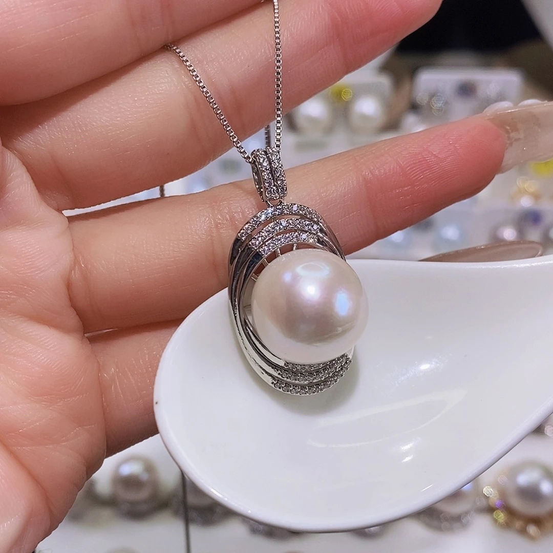 淡水珍珠颈饰合金